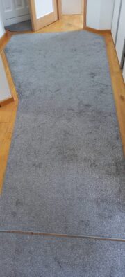 PRZED Profesjonalne czyszczenie dywanów, wykładzin